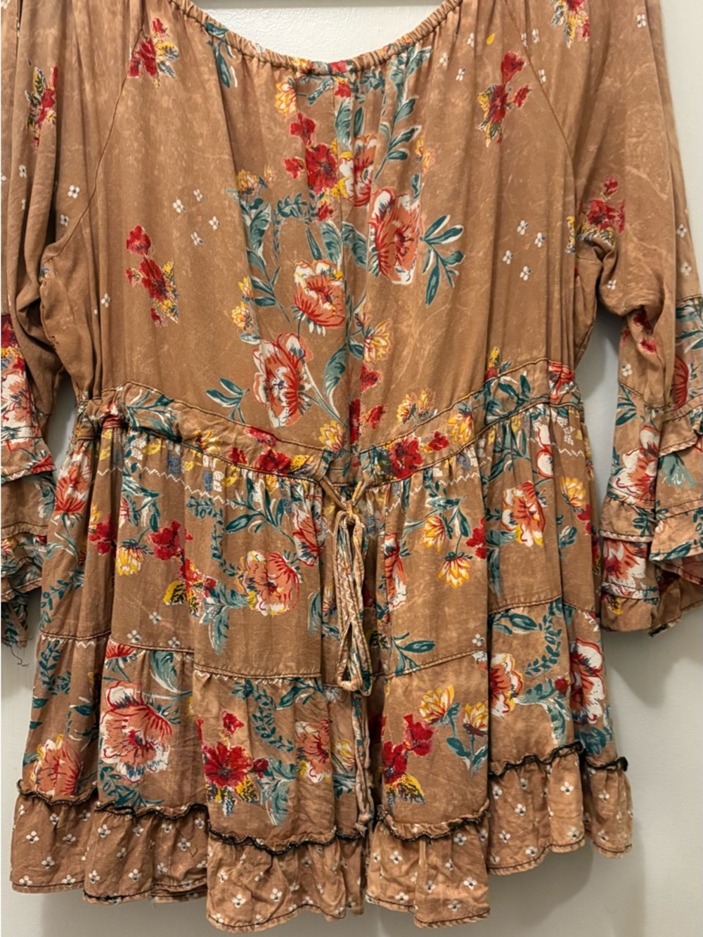 Boho Floral Tiered Peasant Blouse in gold, tan, floral - Picture 5 of 5